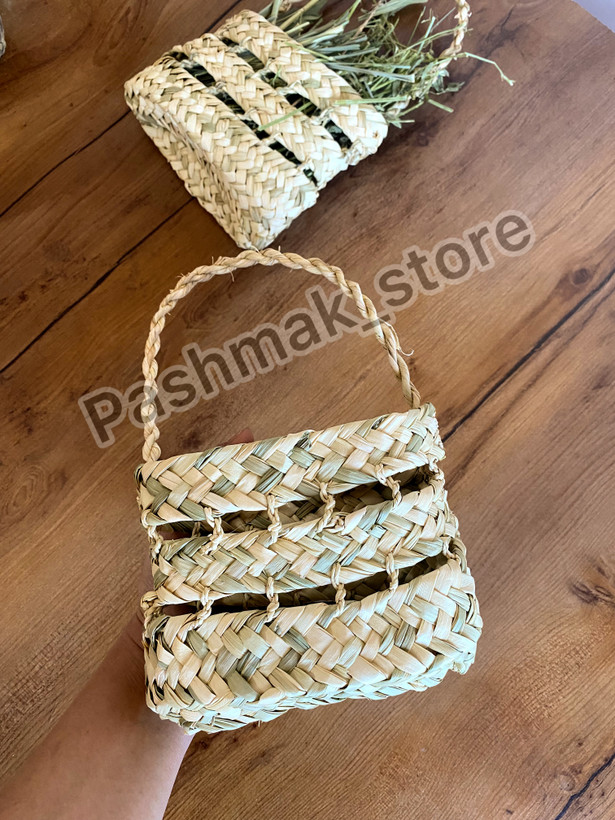 اسباببازی خرگوش مدل زنبیل گیسبافت بیضی حصیری