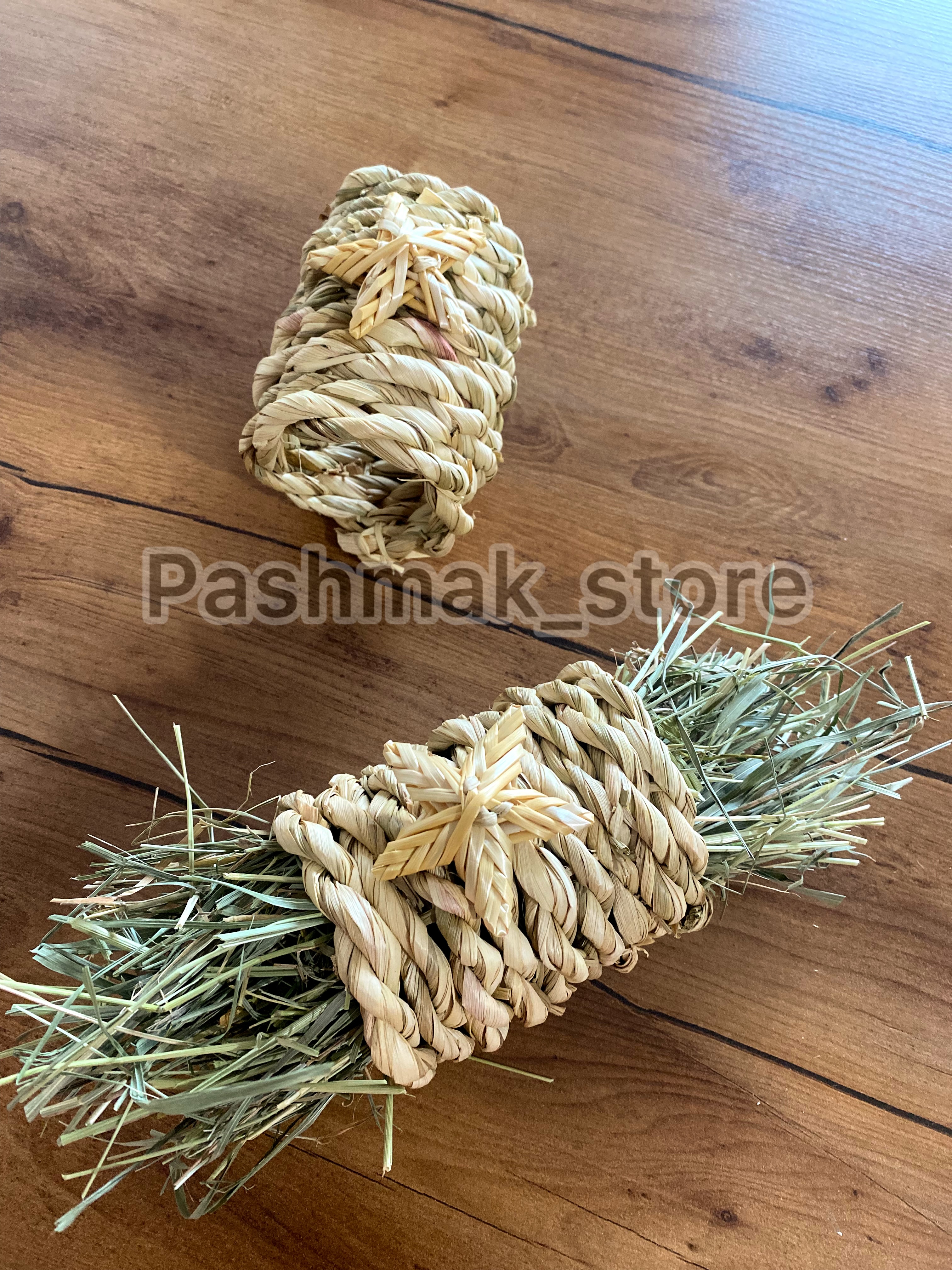 اسباب‌بازی خرگوش مدل رول حصیری علوفه
