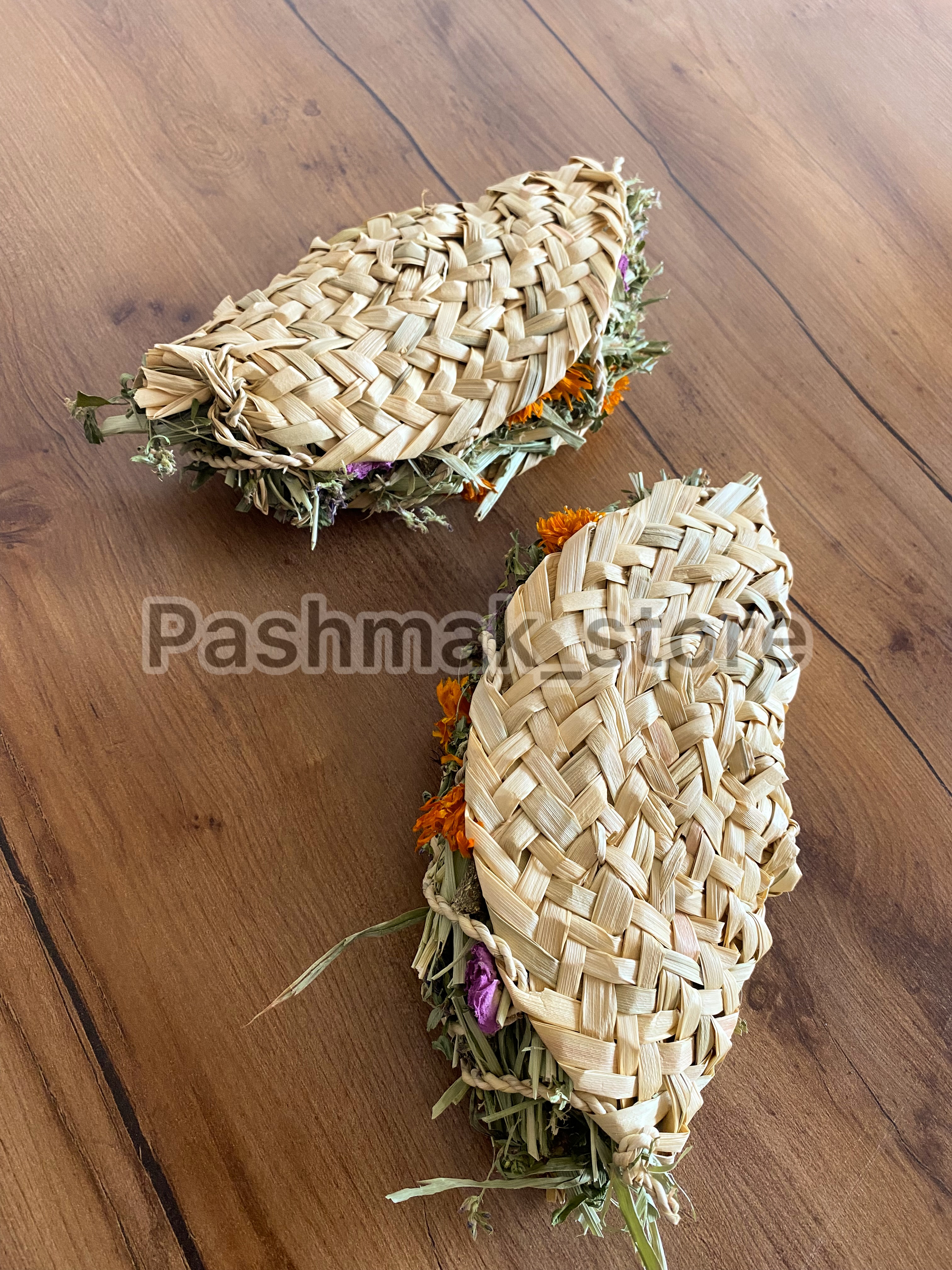 اسباب‌بازی خرگوش مدل پیراشکی حصیری